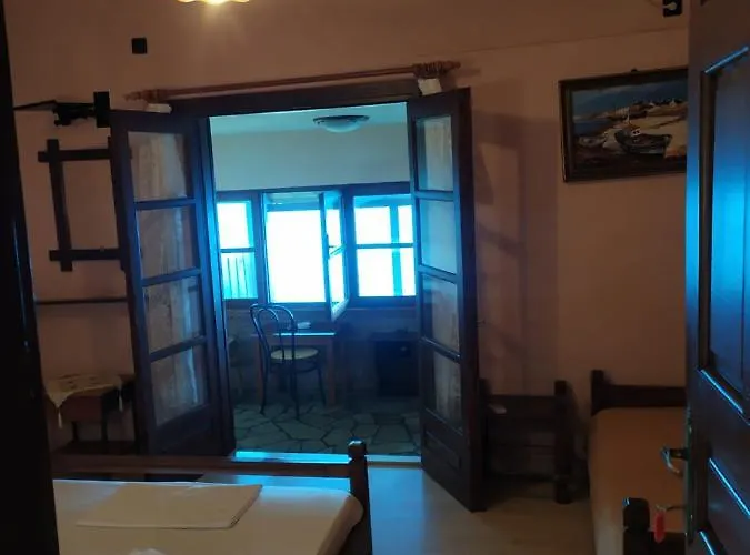 Triple With The Beatifull View In Mylopotamos *