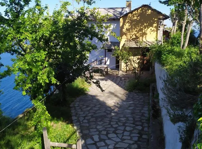 Triple With The Beatifull View In Mylopotamos *