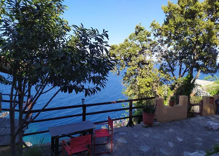 Triple With The Beatifull View In Mylopotamos *